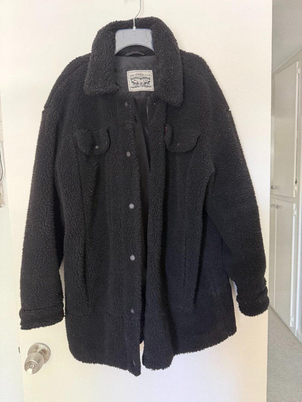 Women's Levi's Black Teddy Coat - Size L